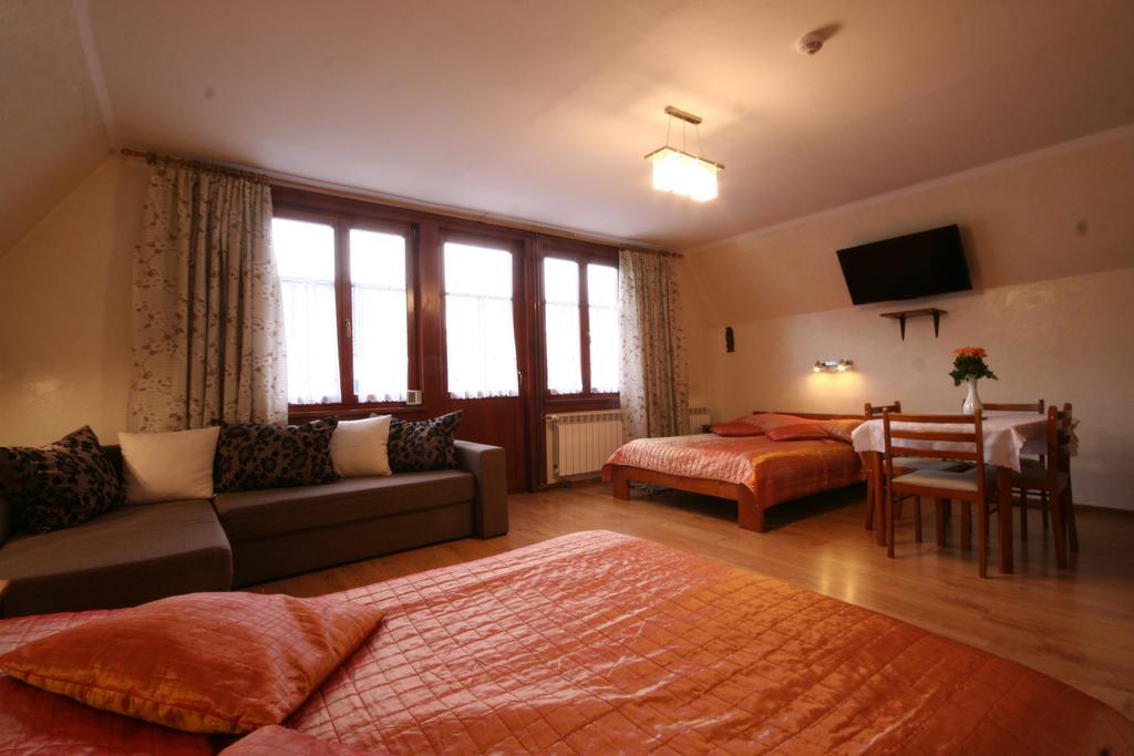 Willa Dewajtis Bed & Breakfast Zakopane Oda fotoğraf