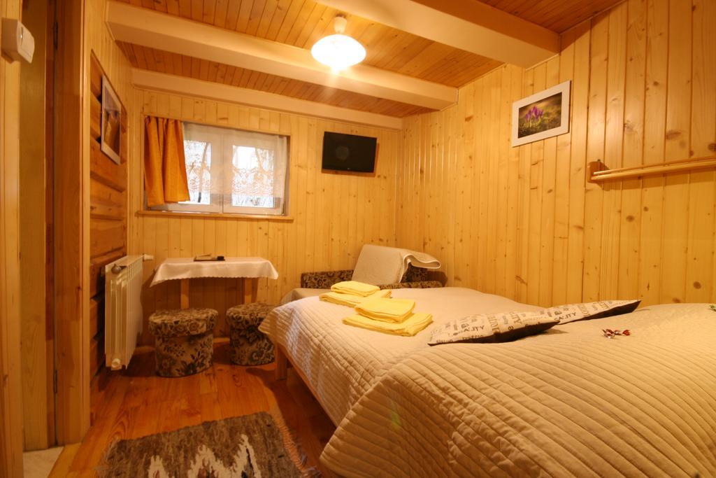 Willa Dewajtis Bed & Breakfast Zakopane Oda fotoğraf